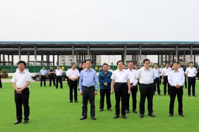潍坊市委书记、市人大常委会主任惠新安带队对山东bevictor伟德官网健康产业园项目进行观摩点评