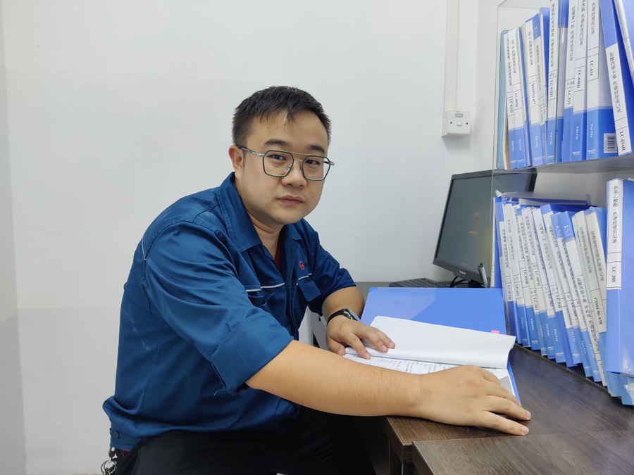 2022年度bevictor伟德官网优秀科技奋斗者——冯时宇